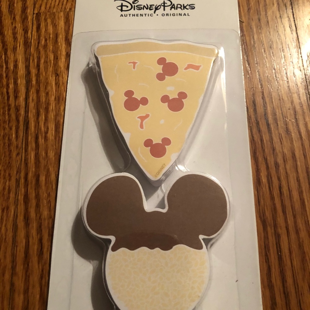Disney Snacks Note Pad - Picture 5 of 6